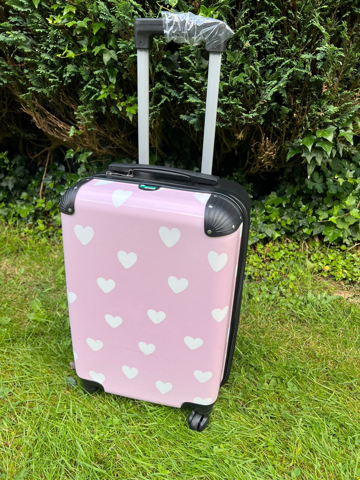 Koffer / handbagage showmodel hartjes €20,-, 50 tot 60 cm, Hard kunststof, Nieuw, Ophalen of Verzenden