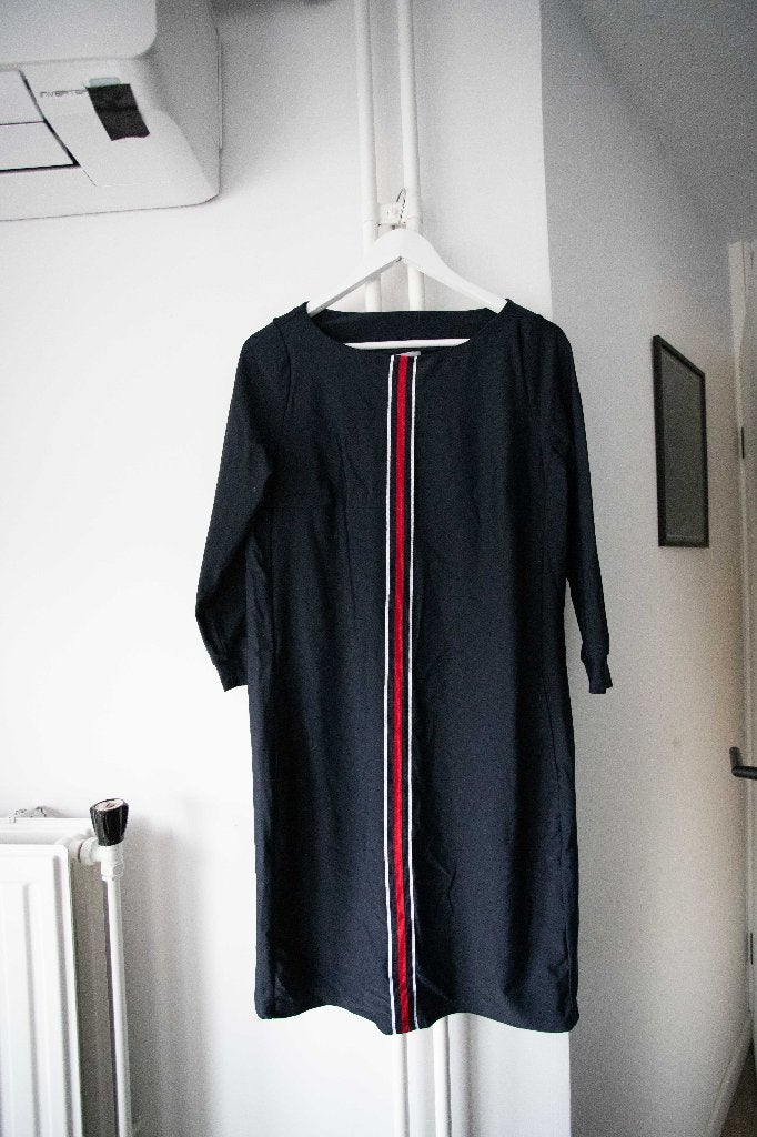 Donkerblauwe travelstof jurk Elvira maat 38, Maat 38/40 (M), Blauw, Ophalen of Verzenden, Zo goed als nieuw