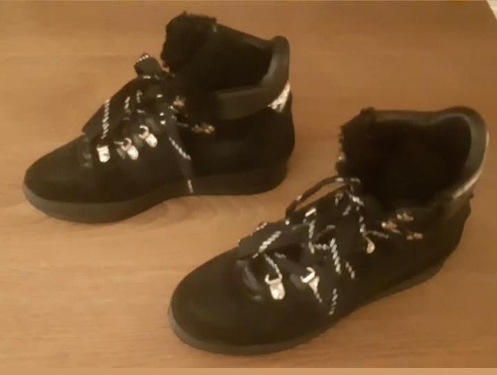 Isabel Marant hiking boots maat 40, Kleding | Dames, Schoenen, Isabel Marant, Zwart, Ophalen of Verzenden, Zo goed als nieuw