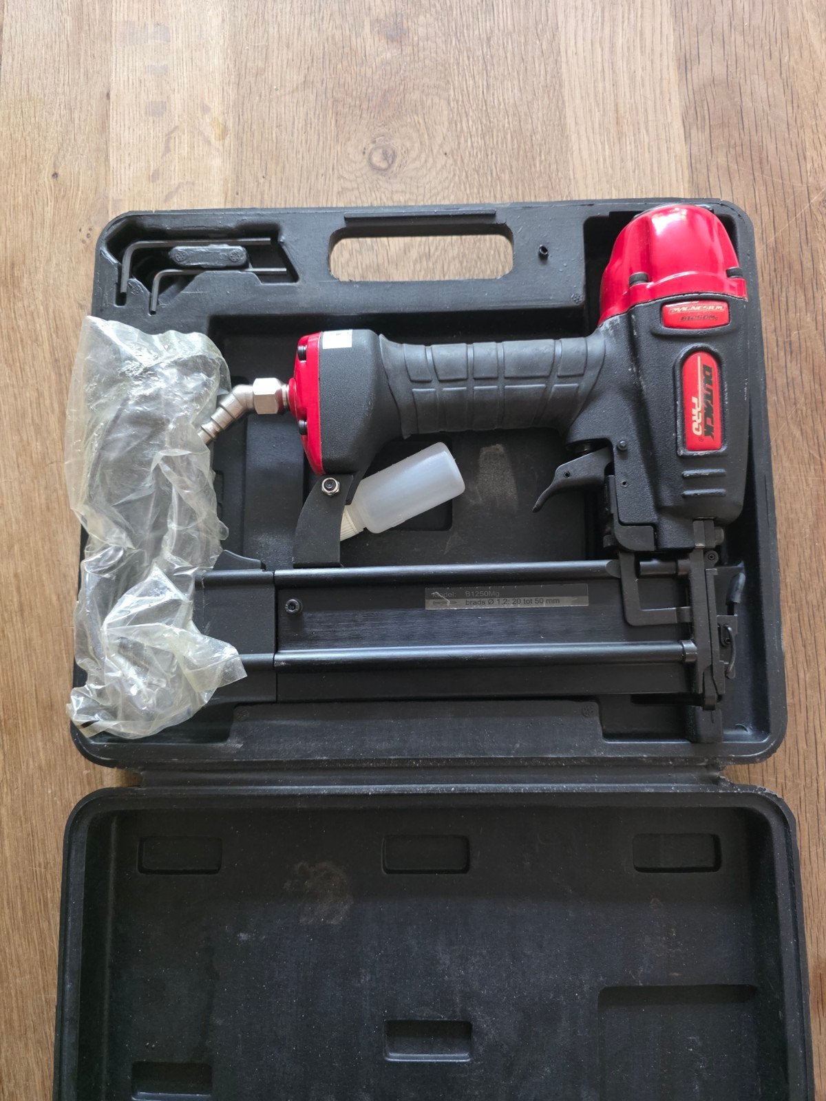 Dutack Pro Tacker in koffer, Gebruikt, Overige merken, Dutack B.V., Ophalen of Verzenden