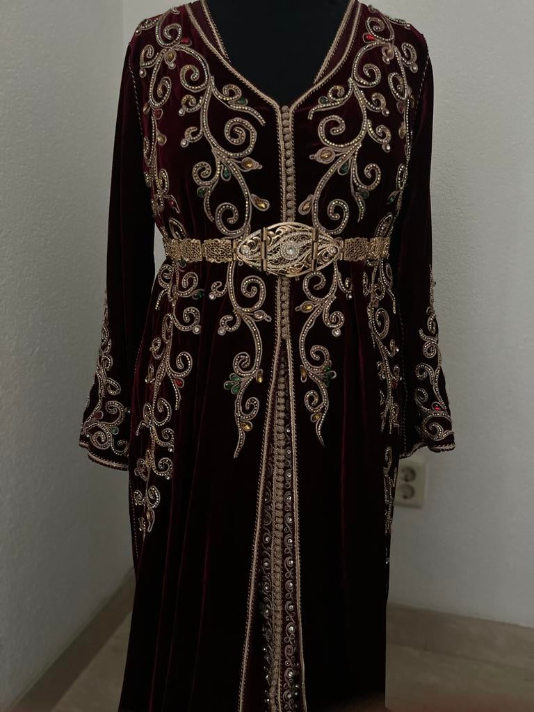 Rode takshita jurk Te Huur, Gedragen, Ophalen, Maat 38/40 (M), Rood