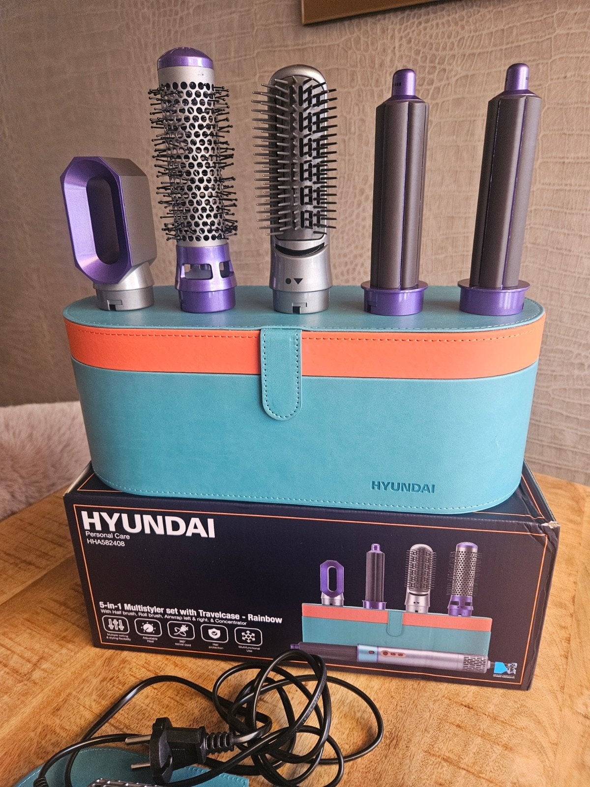 Hyundai 5-in-1 Multistyler set met Travelcase - Rainbow, Ophalen of Verzenden, Zo goed als nieuw, Haarverzorging