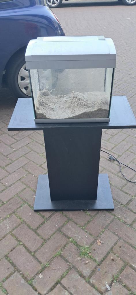Aquarium 25l met zwarte onderkast, Dieren en Toebehoren, Ophalen of Verzenden, Gebruikt, Leeg aquarium
