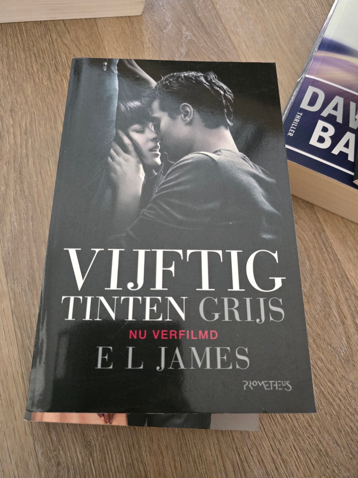 Vijftig Tinten Grijs - E L James (Nu Verfilmd), Ophalen of Verzenden, Zo goed als nieuw, E L James, Nederland