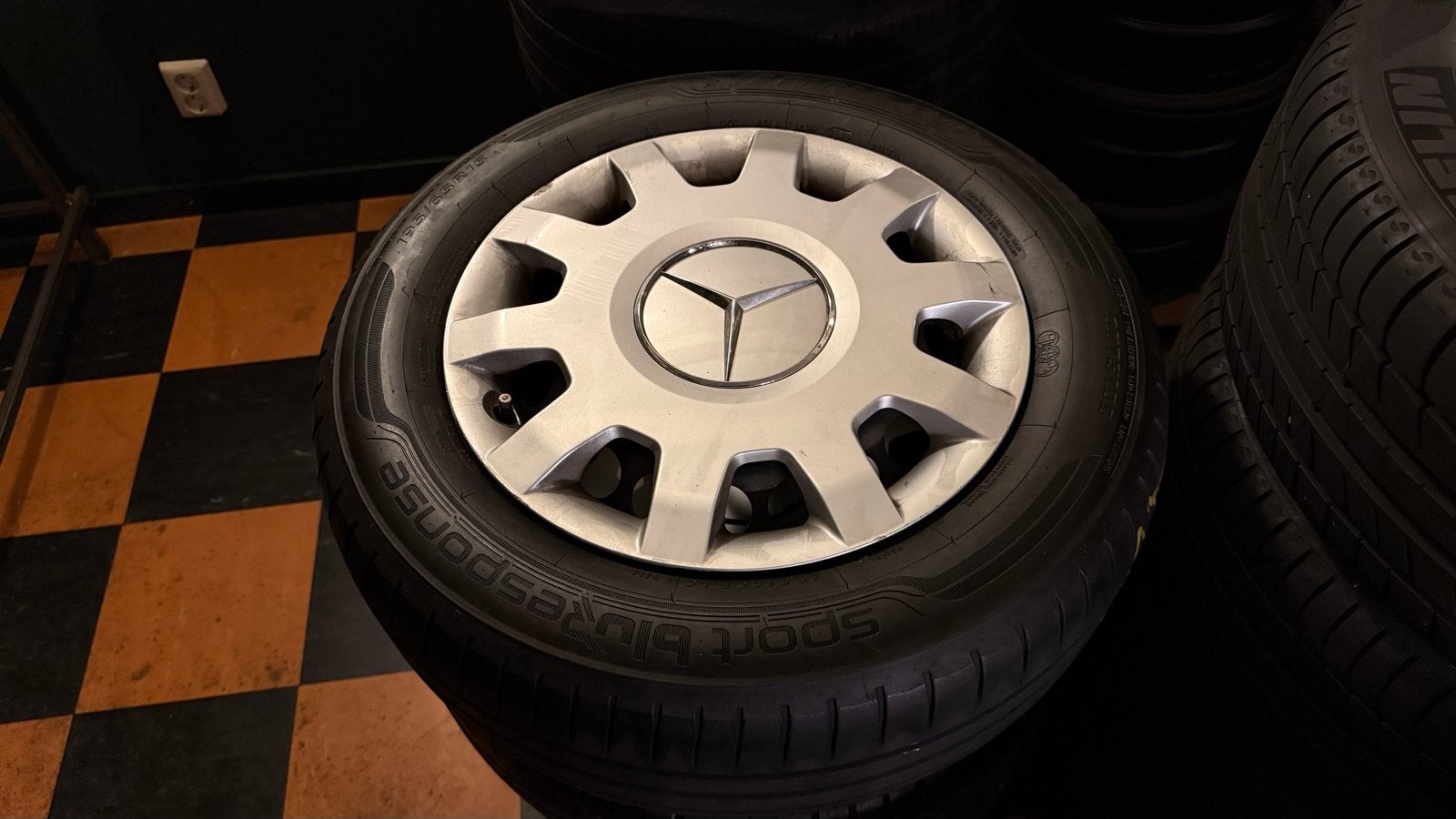 Mercedes-Benz 195/65R15 Sport BluResponse B-klasse., Auto-onderdelen, Ophalen, Gebruikt, 15 inch, Banden en Velgen
