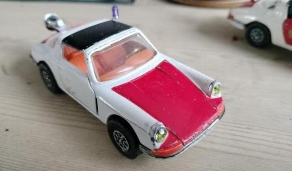 PORSCHE 911 TARGA corgi whizwheels 1/43 rijkspolitie, Ophalen of Verzenden, Zo goed als nieuw, Auto, Corgi
