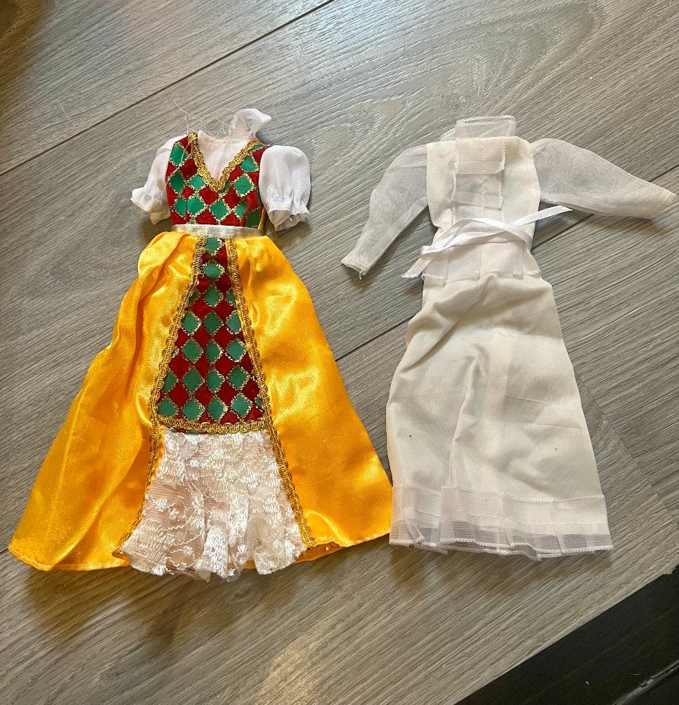 Vintage Sindy Fleur Barbie barbiekleding jurk bruid prinses, Ophalen of Verzenden, Gebruikt, Kleertjes