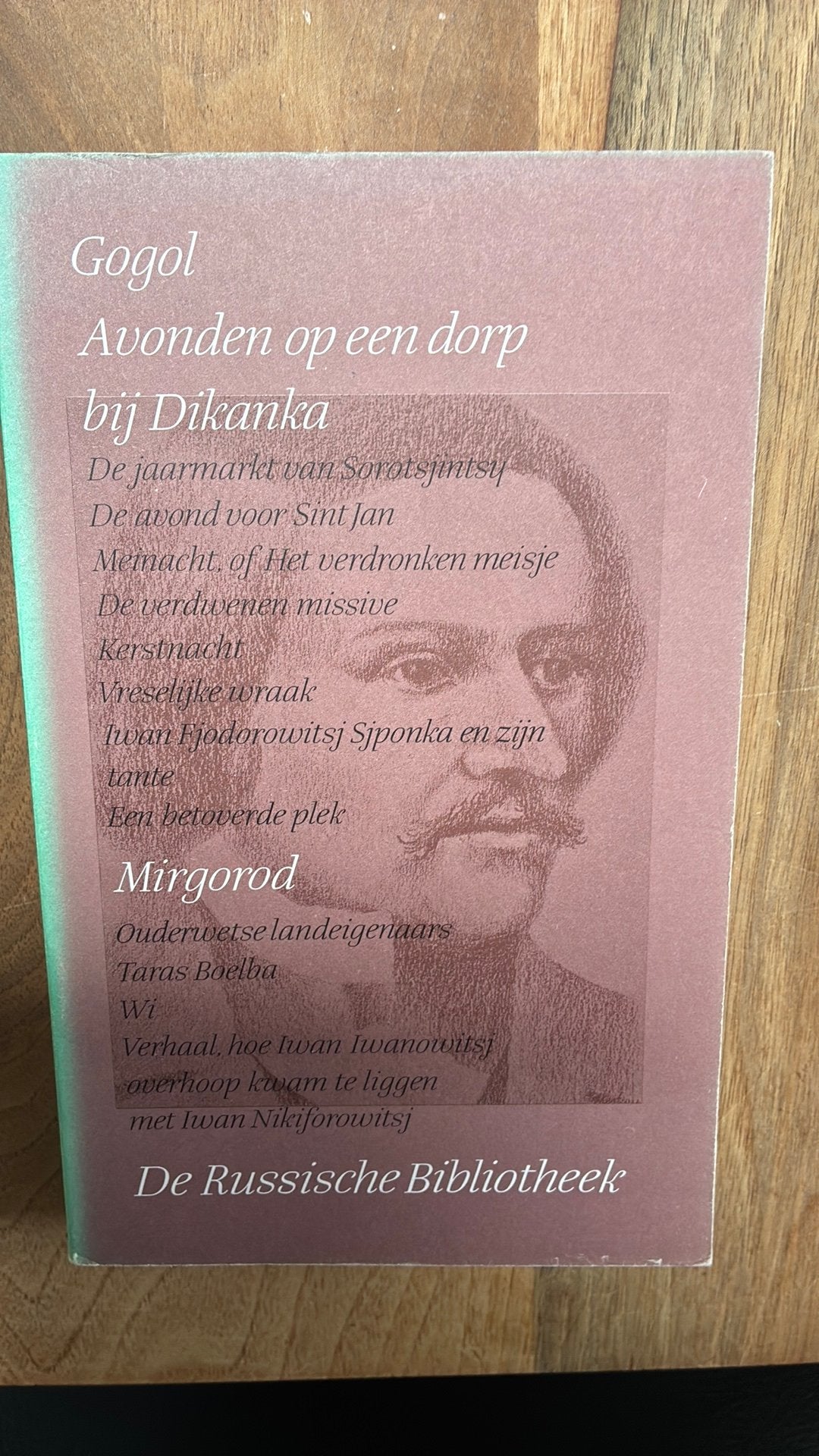 Gogol avonden op een dorp bij Dikanka Van Oorschot, Boeken, Ophalen of Verzenden, Zo goed als nieuw