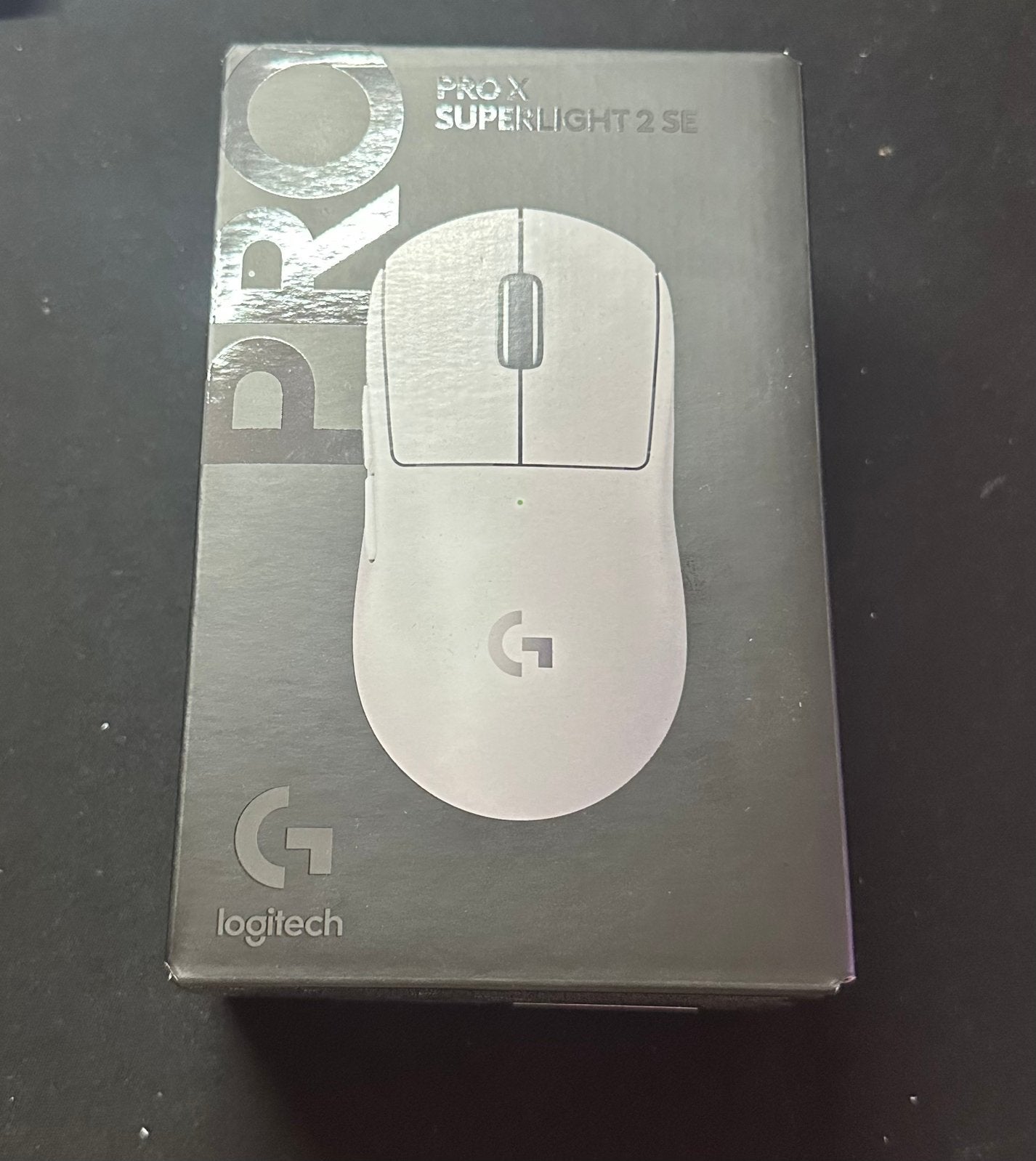 De super mooie Logitech superlight G pro muis, Computers en Software, Muizen, Rechtshandig, Muis, Gaming muis, Refurbished