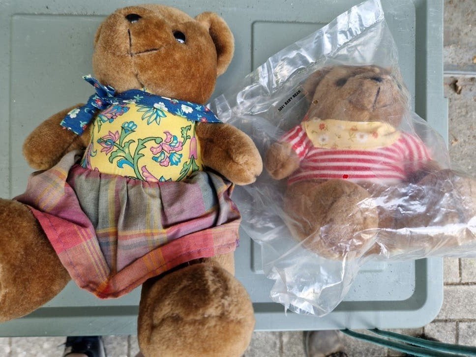 Twee schattige teddyberen, één in verpakking, Kinderen en Baby's, Met doos, Overige merken, Beer, Ophalen of Verzenden