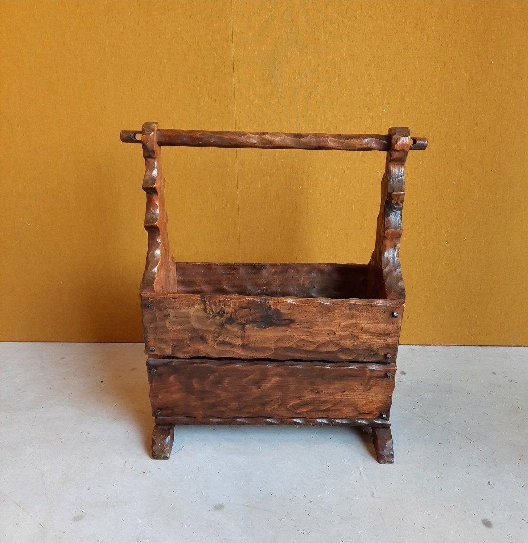 Vintage brutalist krantenbak, organizer, houten lectuurbak, Gebruikt, Vintage, Ophalen of Verzenden, Nvt