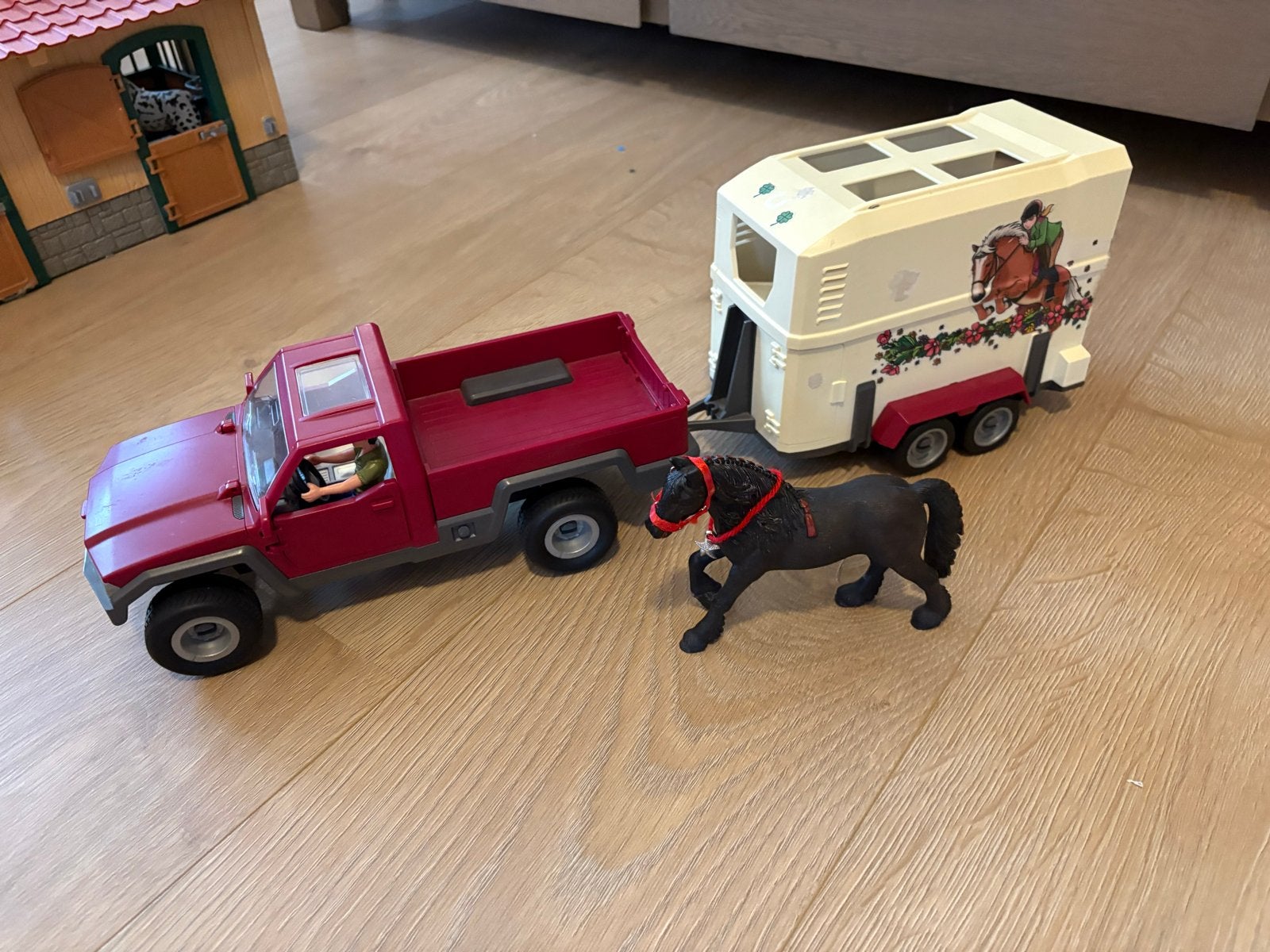 Schleich Pick-up Truck met Paardentrailer en Paard, Ophalen of Verzenden, Gebruikt