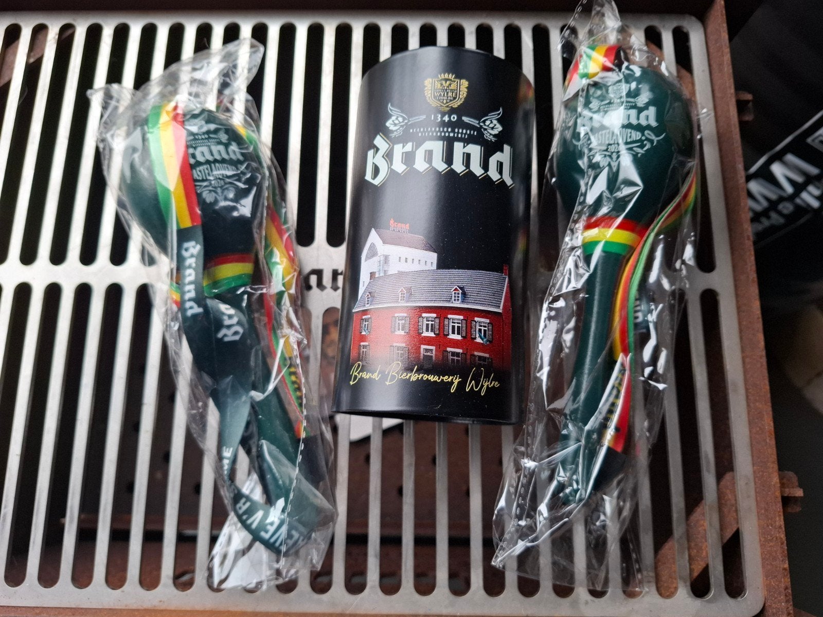 2 Brand Bier sambaballen + 1 menukaarthouder, Ophalen of Verzenden, Nieuw, Brand