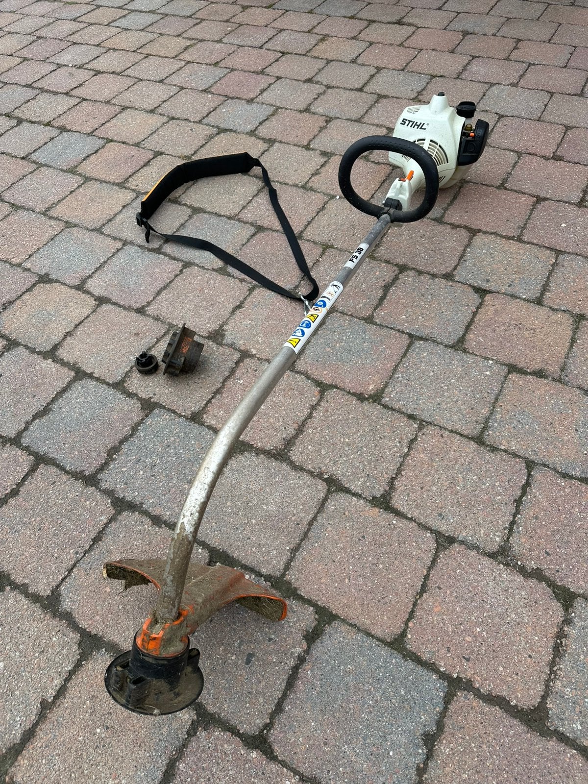 Stihl FS 38 bosmaaier, Ophalen, Zo goed als nieuw, Benzine