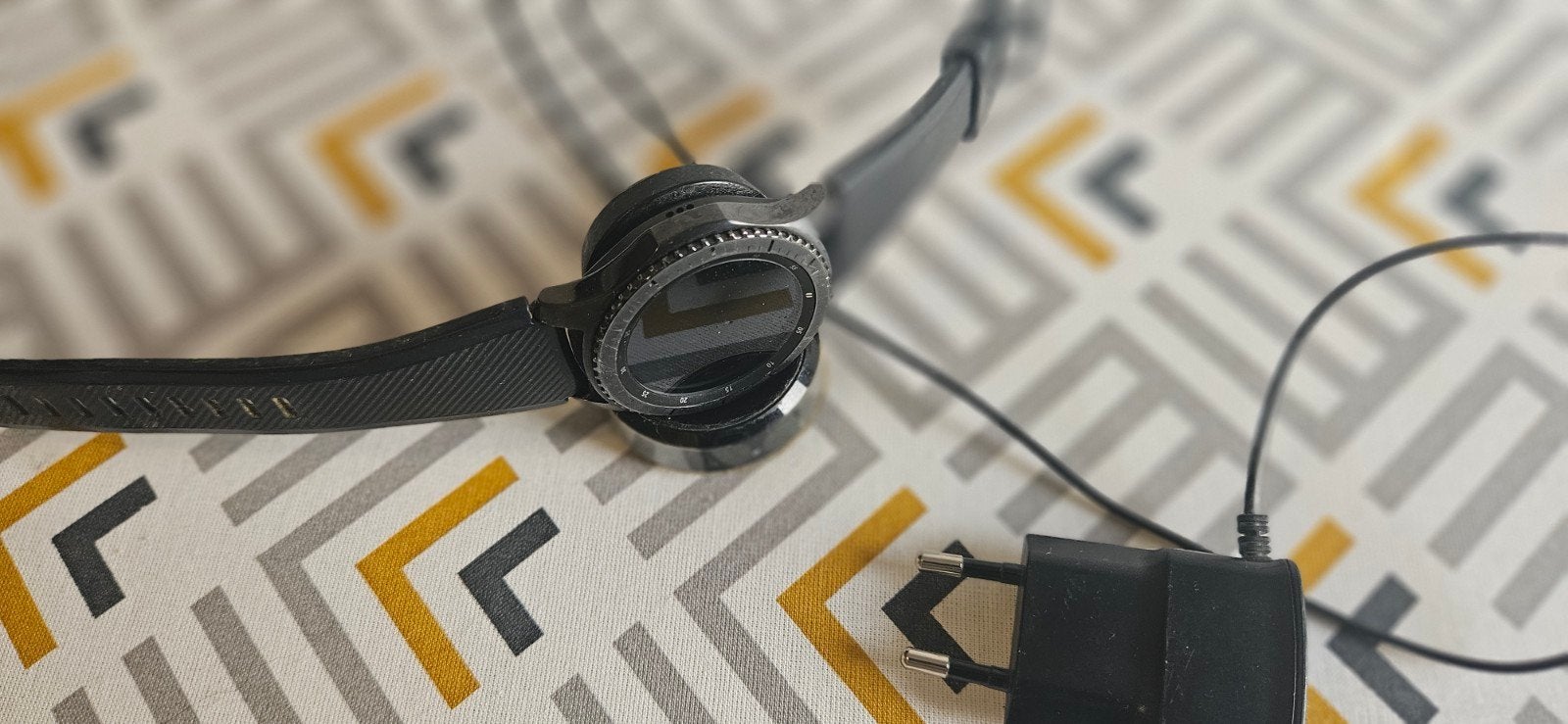 Samsung Galaxy Watch 3 (Zwart) met oplader, Gebruikt, Zwart, Ophalen of Verzenden, Samsung