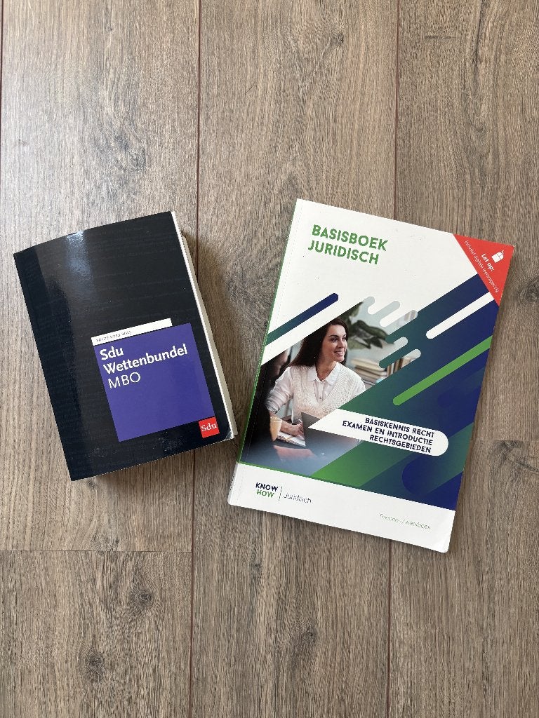 MBO 4 Recht Basisboek Juridisch en Sdu Wettenbundel, Boeken, Studieboeken en Cursussen, Ophalen of Verzenden, Beta, Zo goed als nieuw