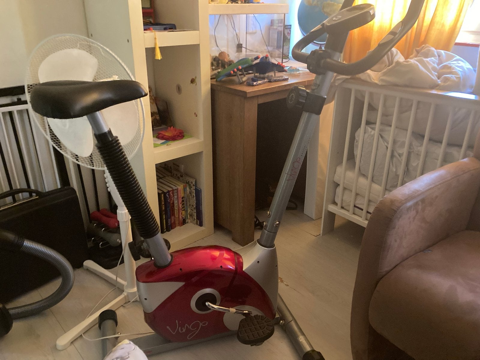 Hometrainer Rossier Virgo - Compact en Functioneel, Sport en Fitness, Ophalen, Gebruikt, Metaal, Benen