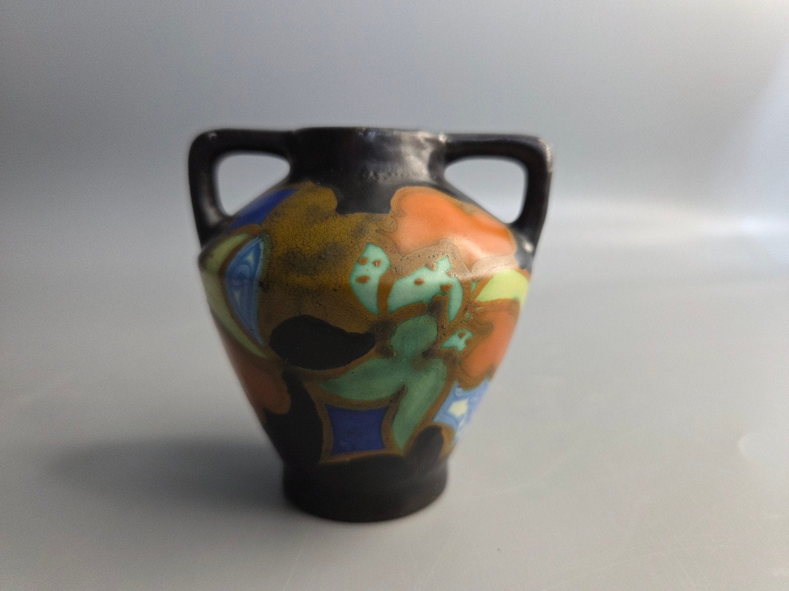 Antiek Gouds Plateel Vaasje ‘Favorite’ – De Distel ca. 1923, Antiek en Kunst, Ophalen of Verzenden