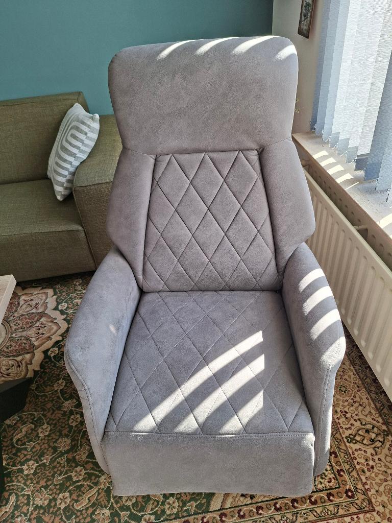 relaxfauteuil 95,00 euro, Ophalen, Gebruikt, Minder dan 75 cm, Stof