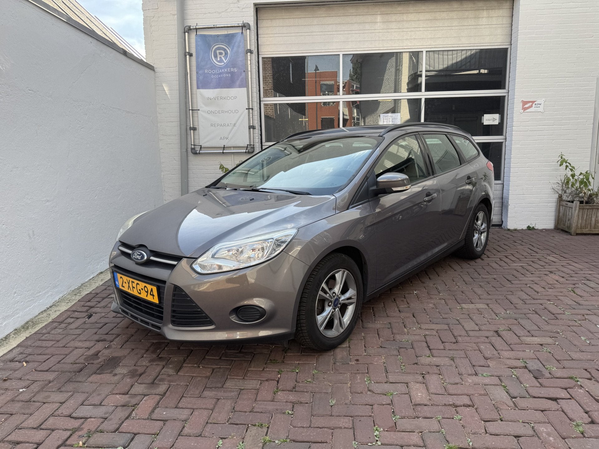 Ford FOCUS Wagon 1.0 EcoBoost Edition Airco/Navi/Cruisecontr, Euro 5, 101 pk, Gebruikt, Bruin