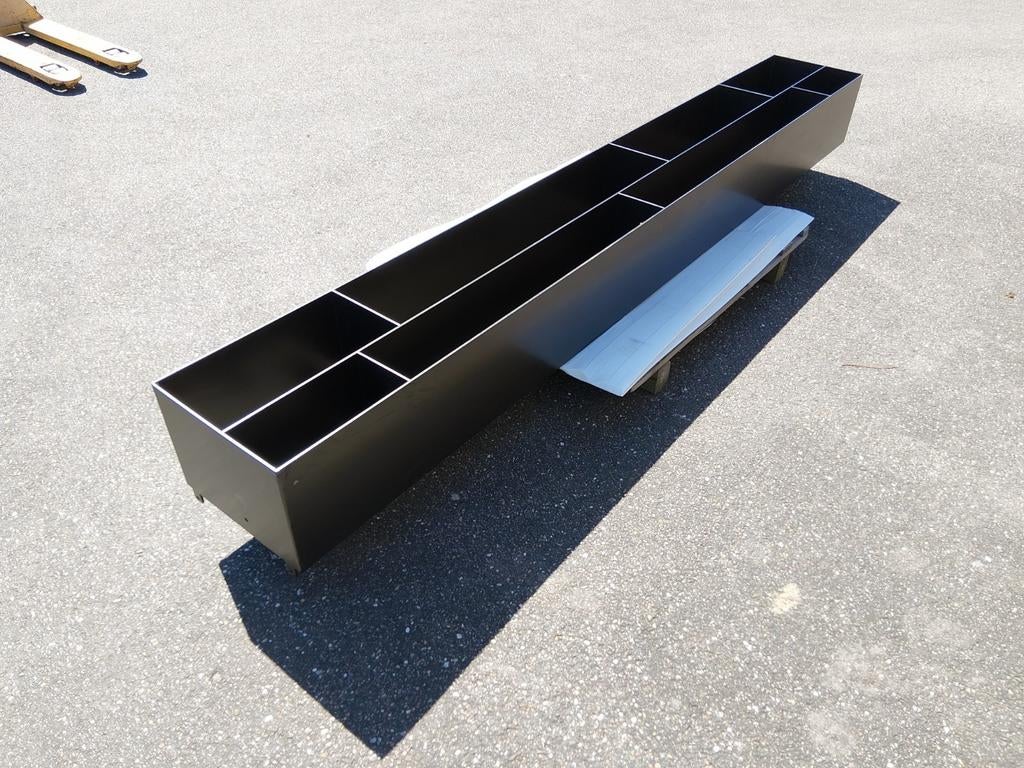 Lange metalen plantenbak / kruidenbak, Tuin en Terras, Bloembakken en Plantenbakken, Ophalen, Minder dan 30 cm, 100 cm of meer