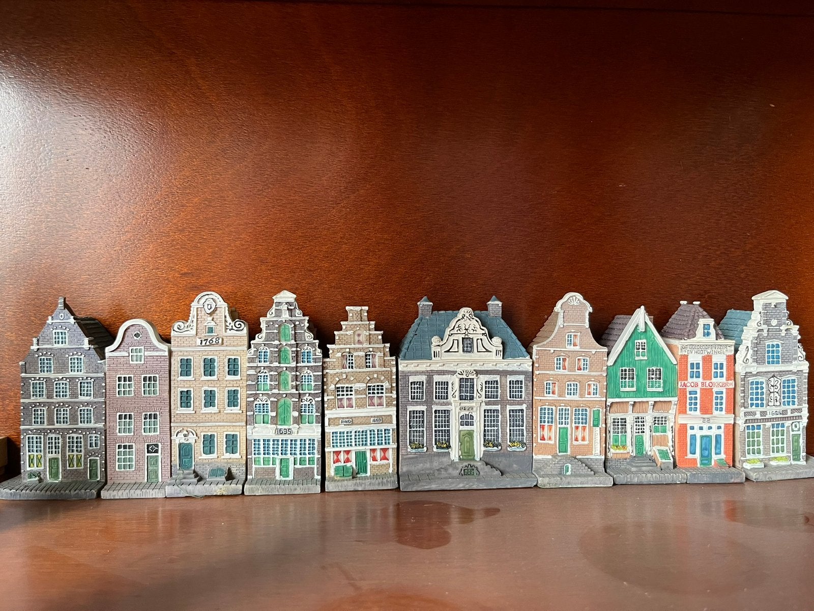 Amsterdamse huisjes, Ophalen, Zo goed als nieuw, 1 t/m 20