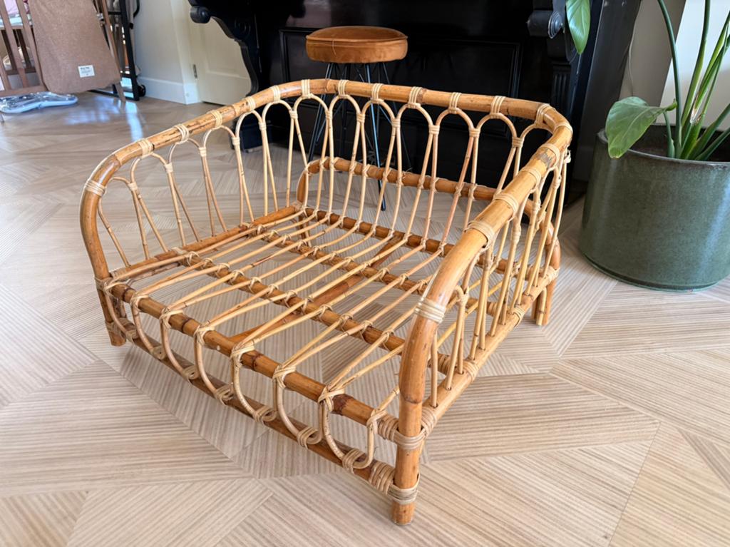 Rotan hondenmand, Ophalen, Zo goed als nieuw, Riet