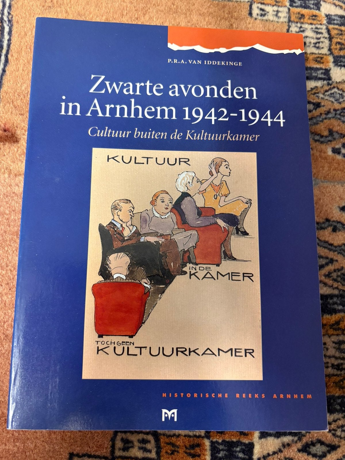 Zwarte avonden in Arnhem 1942-1944., Boeken, Geschiedenis | Stad en Regio, Verzenden, 19e eeuw, Zo goed als nieuw