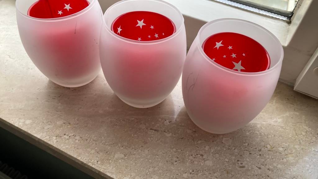 3 Coca cola windlichtjes €7.50, Ophalen of Verzenden, Zo goed als nieuw, Overige materialen, Minder dan 25 cm