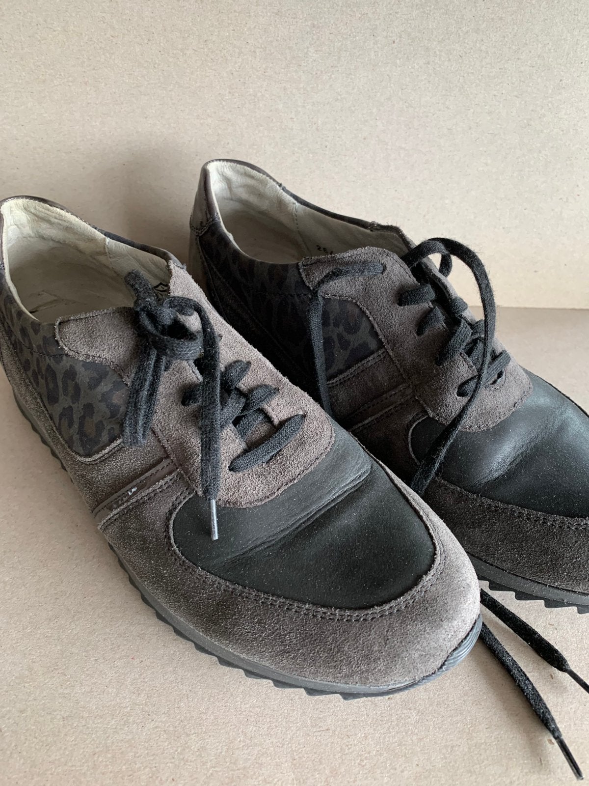 Waldlaüfer danesschoen maat 38, Ophalen of Verzenden, Grijs, Sneakers of Gympen, Zo goed als nieuw