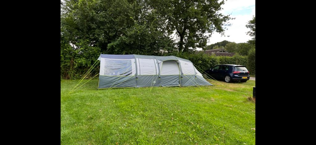 Portico Easy Air 6-persoons opblaasbare tent, Caravans en Kamperen, Tenten, Ophalen, Zo goed als nieuw, Tot en met 6