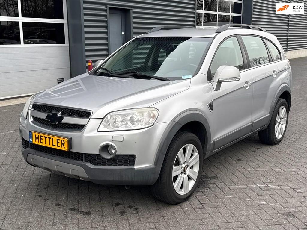 Chevrolet Captiva 3.2i Executive, 7 persoons, 4x4, Auto's, Chevrolet, 1780 kg, 3195 cc, Gebruikt, Zwart