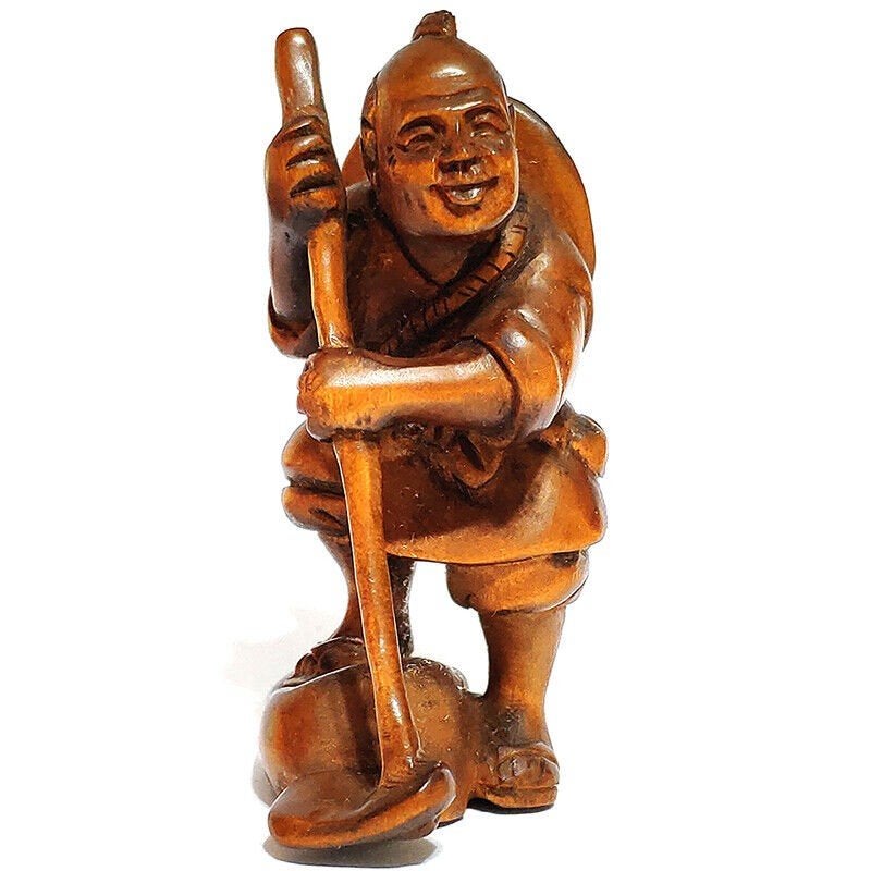 Boxwood Netsuke van een boer met hak Japan late Meijiperiode, Antiek en Kunst, Kunst | Niet-Westerse kunst, Hout, Bruin, Ophalen of Verzenden
