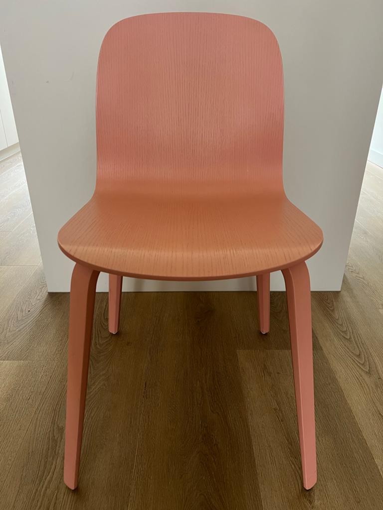 Muuto Visu wood Roze stoel, gebruikt, Ophalen, Zo goed als nieuw, Stoel(en)