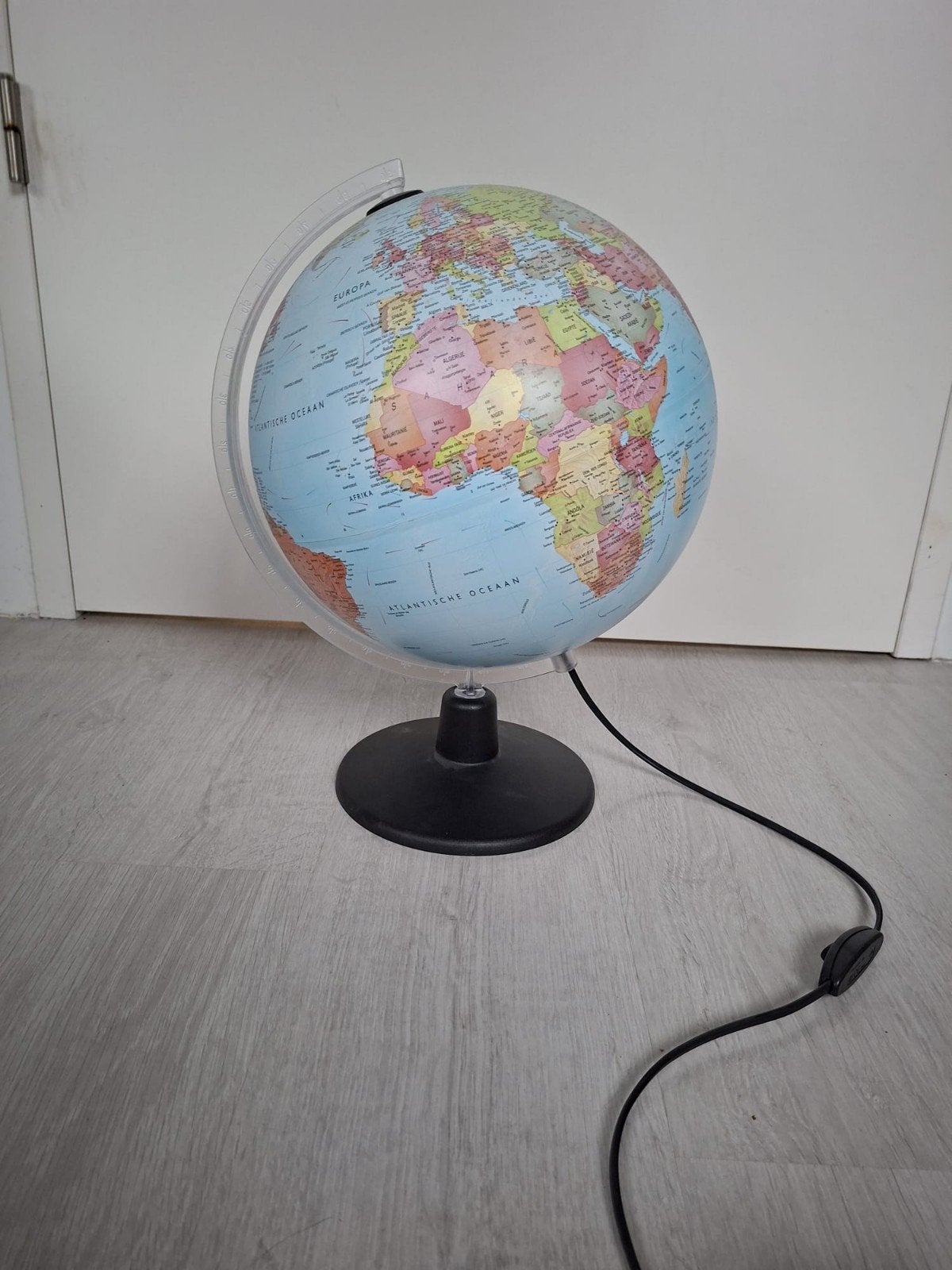 Wereldbol met licht en sterrenstelsel, Ophalen, Kunststof, 30 cm, Zo goed als nieuw