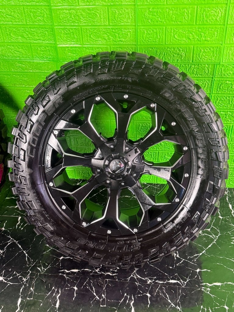 5X Nieuwe Jeep Wrangler wielen 20'' mud tire 5x127 en 5x108, Niet ingevuld, Gebruikt, Banden en Velgen, Niet ingevuld