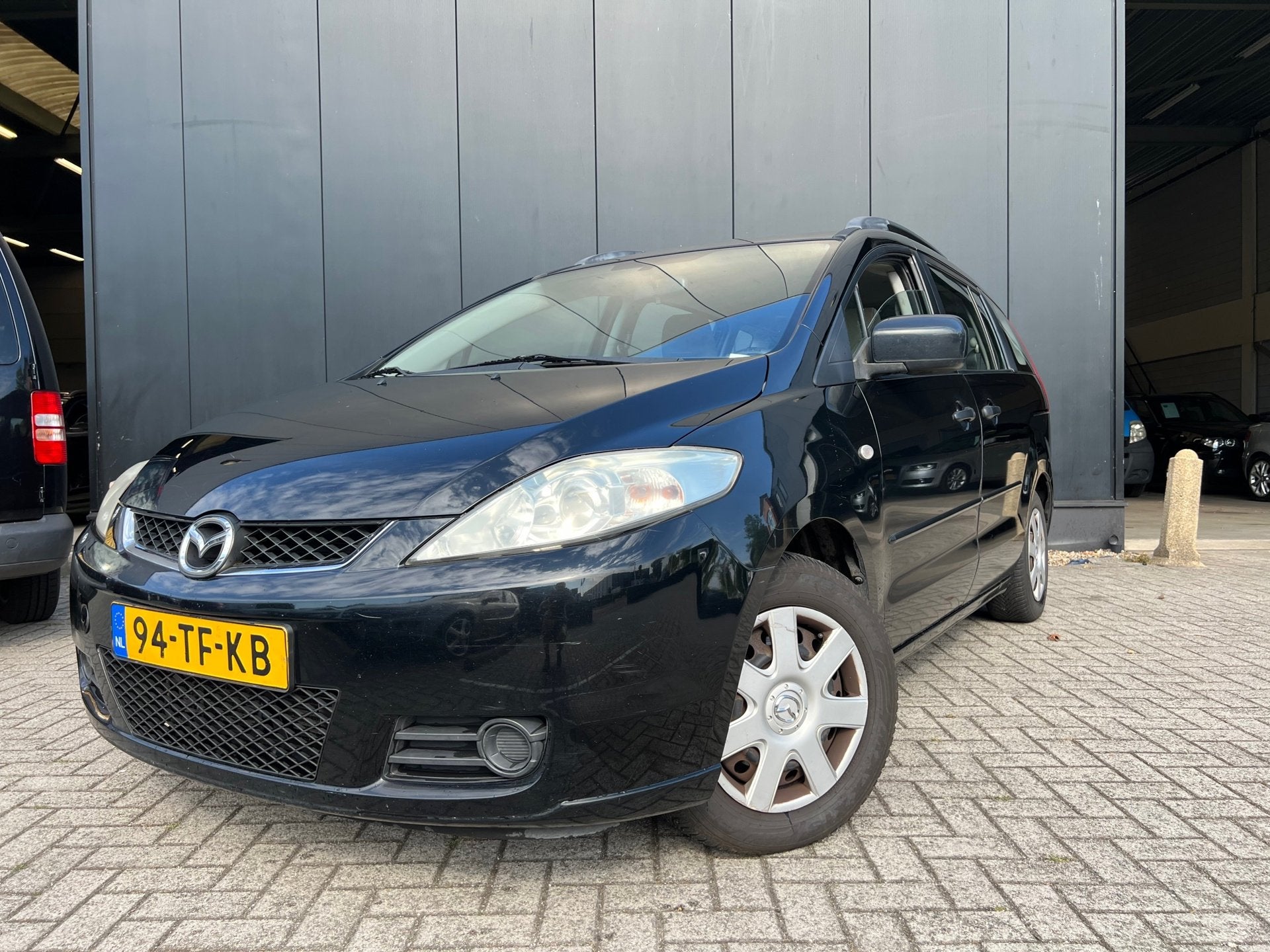 Mazda 5 1.8 Touring 7persoons export ! airco, Auto's, Mazda, Gebruikt, 1370 kg, 4 cilinders, Zwart
