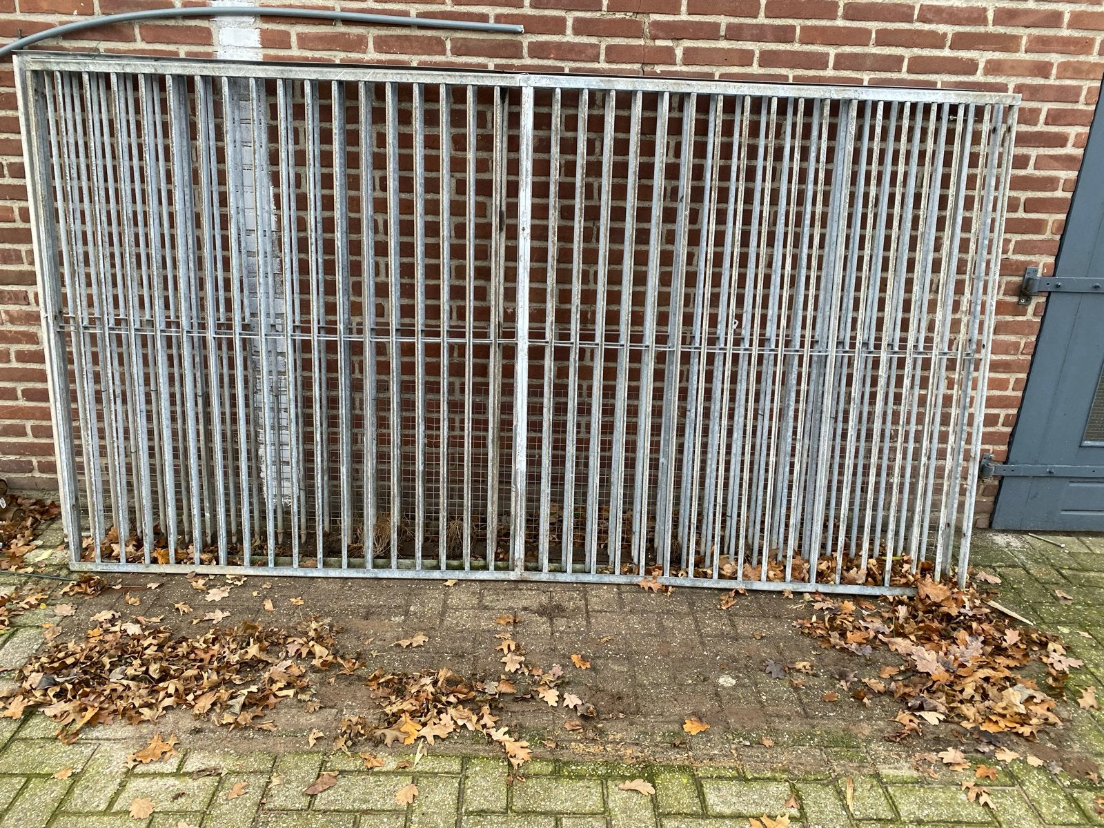 IJzeren hekwerk/kennel panelen, ruim 32 meter, 150 cm hoog, Tuin en Terras, Ophalen, Met poort, Gebruikt, Overige typen