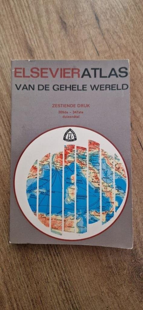 Elsevier Atlas van de Gehele Wereld - 16e druk 1966, Overige atlassen, Ophalen of Verzenden, Zo goed als nieuw, 1800 tot 2000