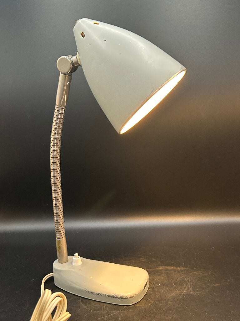 Originele vintage Hala Zeist bureaulamp uit de jaren ’50, Huis en Inrichting, Lampen | Tafellampen, Ophalen, Bureaulamp, Overige materialen