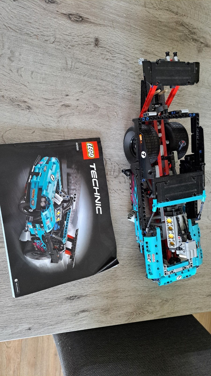 LEGO Technic Dragracer 42050 met handleiding, Ophalen of Verzenden, Zo goed als nieuw