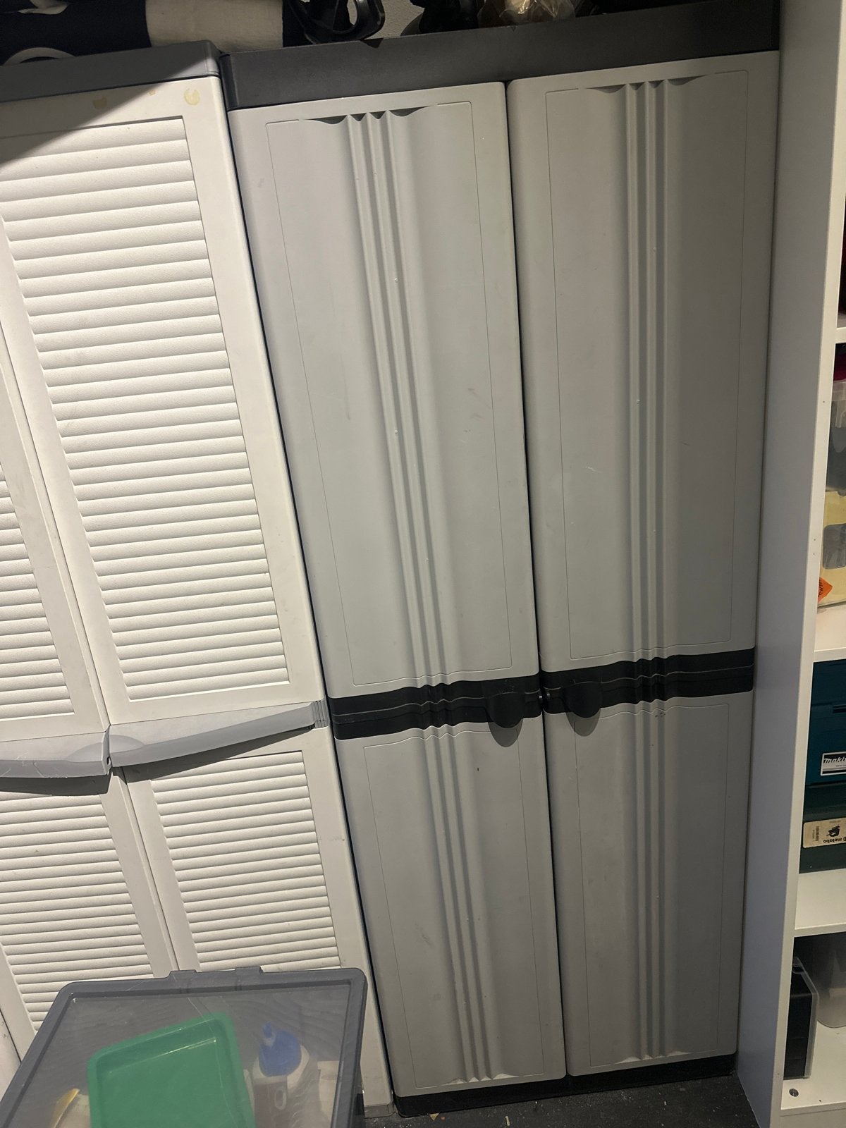 Praktische opbergkast hard plastic met planken, Ophalen, Gebruikt