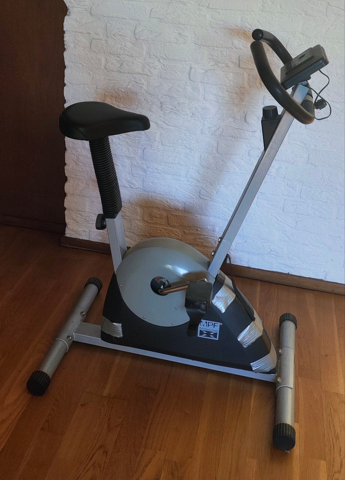 Hometrainer voor revalidatie of conditietraining, Ophalen, Gebruikt, Metaal, Benen