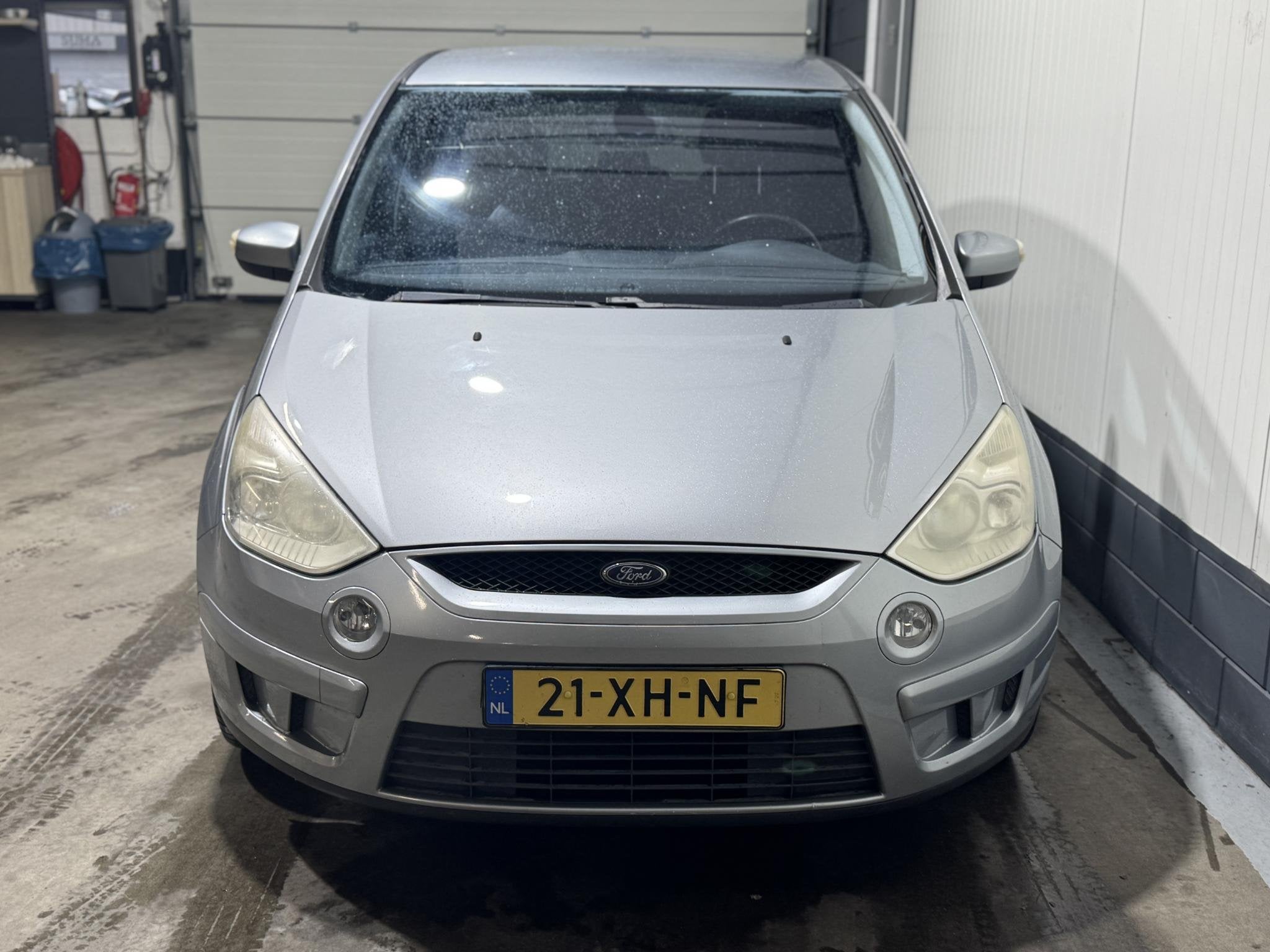 Foto 2 van Ford S-Max 2.0-16V Super netjes Technisch 100 %