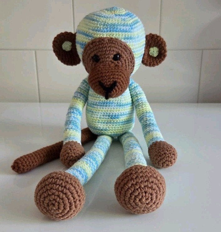 Uniek gehaakt aapje - 45 cm - Handgemaakt, Handgemaakt, Nieuw, Ophalen of Verzenden, Middelgroot (20 tot 80 cm)