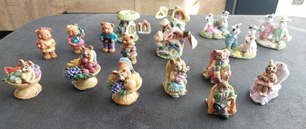 Mini beeldjes beertjes muis ,koe ., Ophalen of Verzenden, Nieuw, Dier