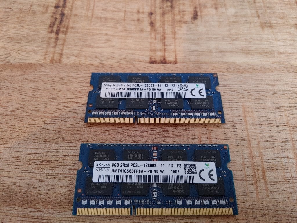 SK Hynix 16GB DDRL3 PC12800S 1600MHz SO-Dimm Set (2x8GB), Computers en Software, Unterschweinstiege 2-14 MAC Main Airport Cente r60549 Frankfurt am Main