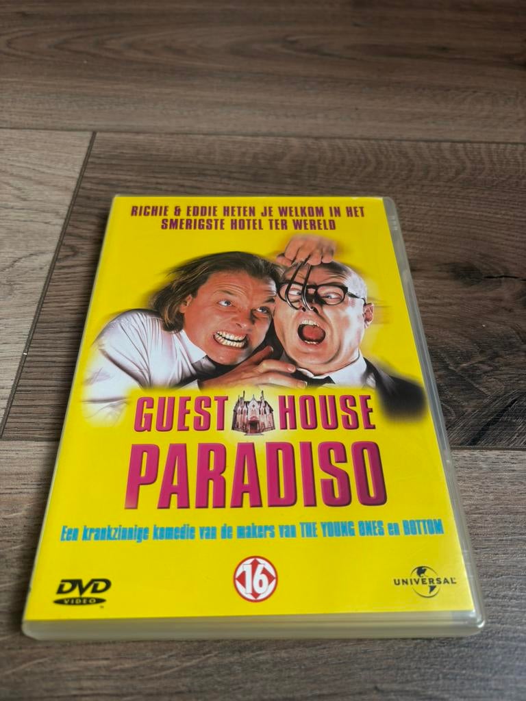 Guest House Paradiso met Rik Mayall, Vanaf 16 jaar, Ophalen of Verzenden, Zo goed als nieuw, Actiekomedie