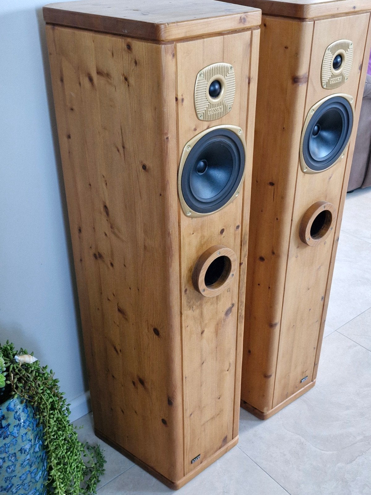 Tannoy zelfbouw speakers, Ophalen
