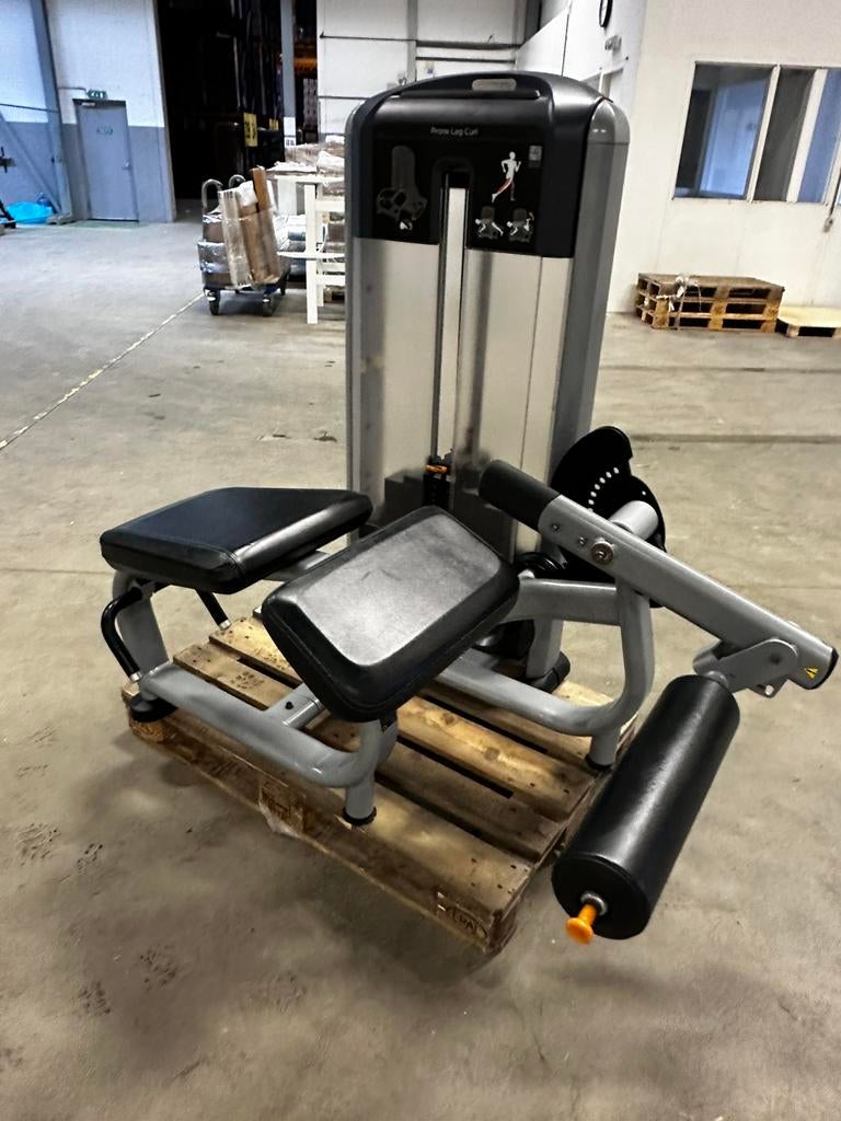 Precor Discovery Liggende Leg Curl, Sport en Fitness, Fitnessmaterialen, Ophalen, Zo goed als nieuw, Overige typen